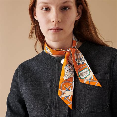 hermes twilly scarf how to wear|hermes twilly scarf review.